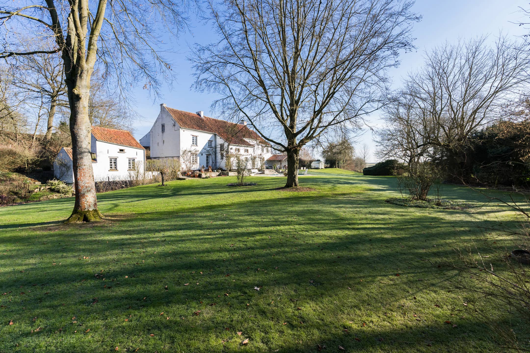 Ancien moulin du 18e siècle avec jardin et piscine à Jauchelette